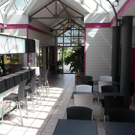 Logis Les Cimes Otel Argelès-Gazost