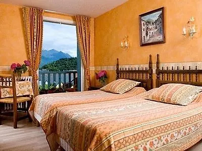 Otel Logis Les Cimes 2*