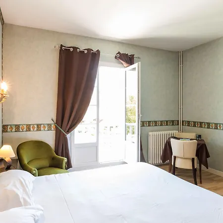 Logis Les Cimes Otel