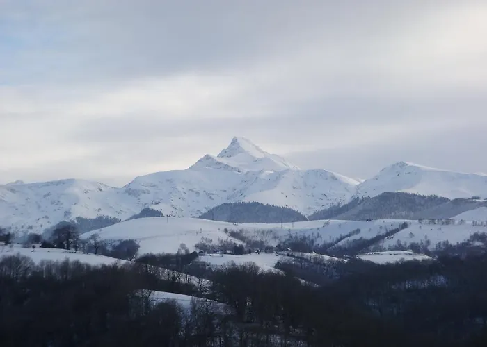 Logis Les Cimes 2* Argeles-Gazost