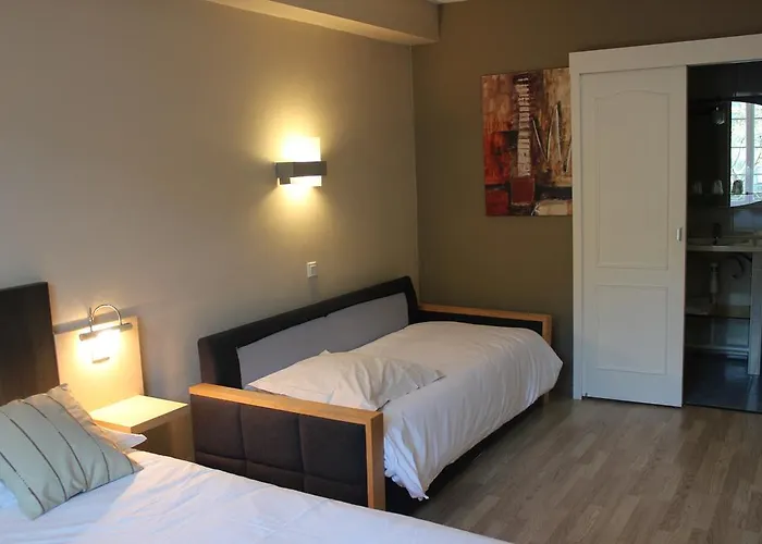 Logis Les Cimes Argeles-Gazost